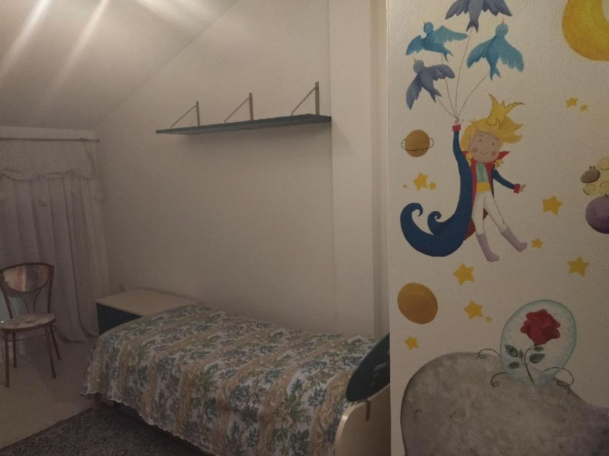 Room In Guest Room - Single Room Between Padua And Chioggia Brugine Екстер'єр фото