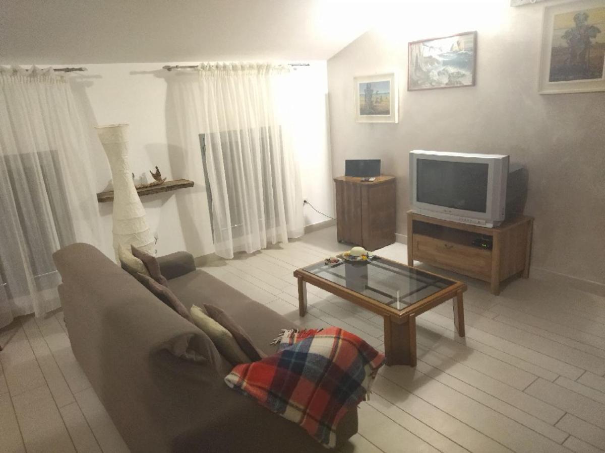 Room In Guest Room - Single Room Between Padua And Chioggia Brugine Екстер'єр фото