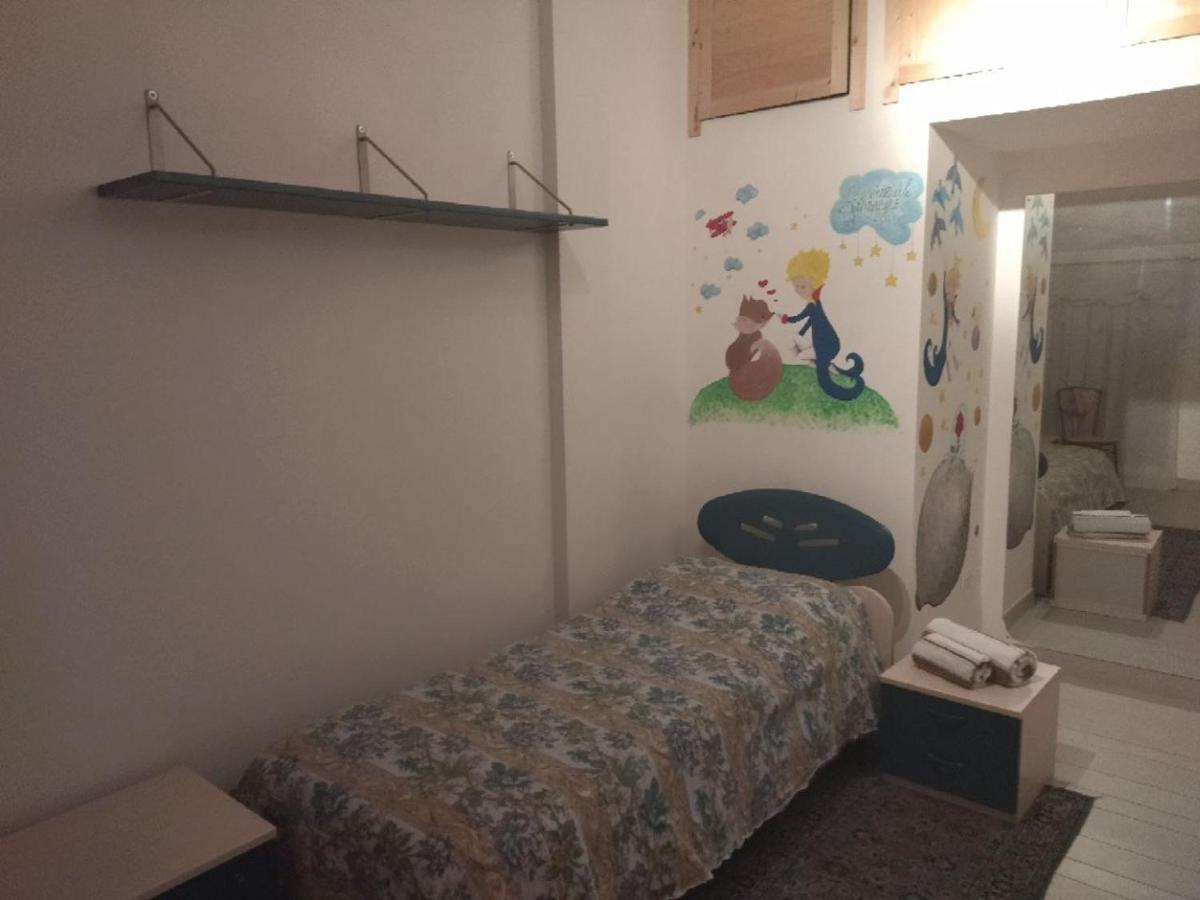 Room In Guest Room - Single Room Between Padua And Chioggia Brugine Екстер'єр фото